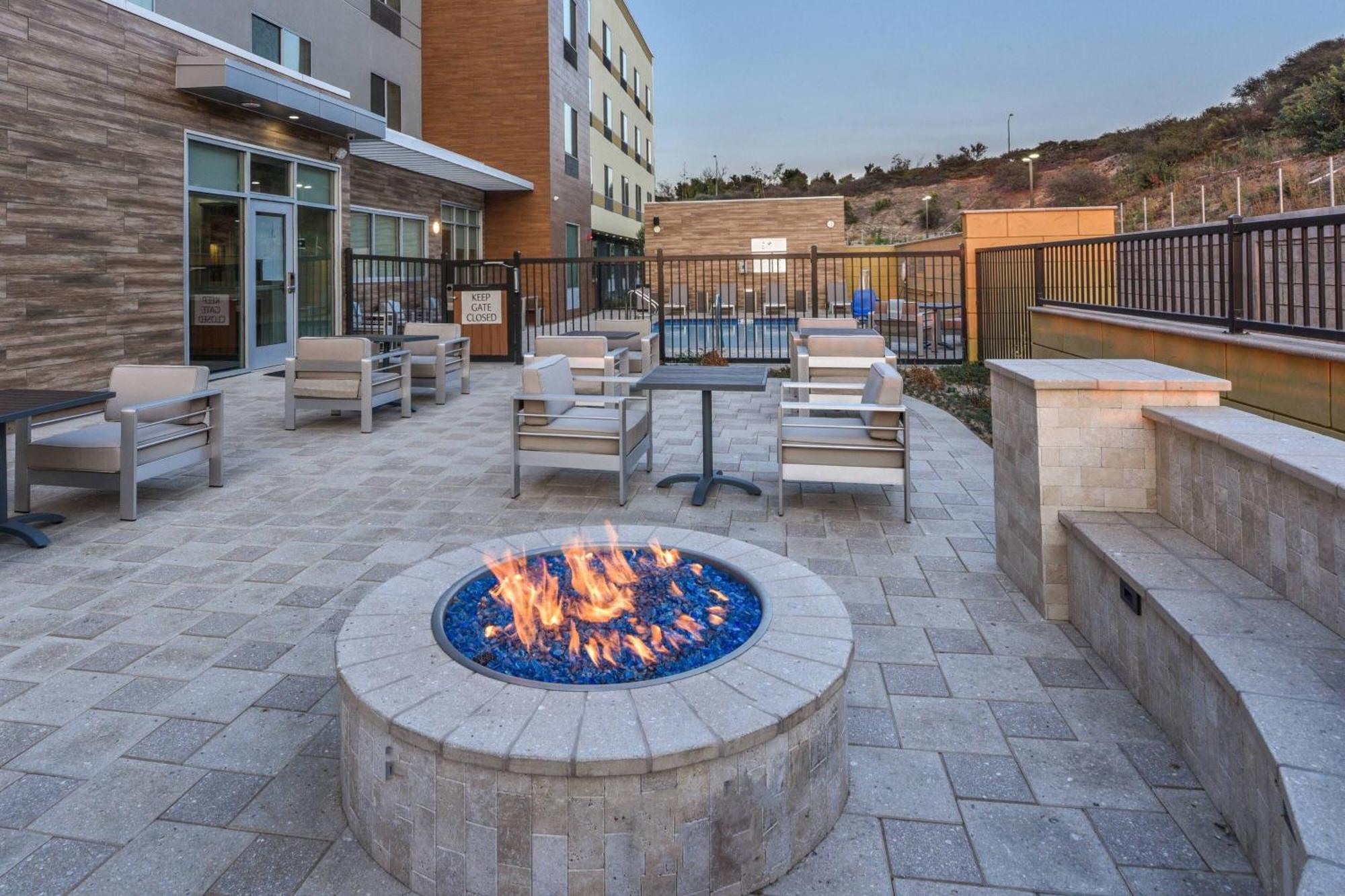 Fairfield Inn & Suites By Marriott Moorpark Ventura County מראה חיצוני תמונה