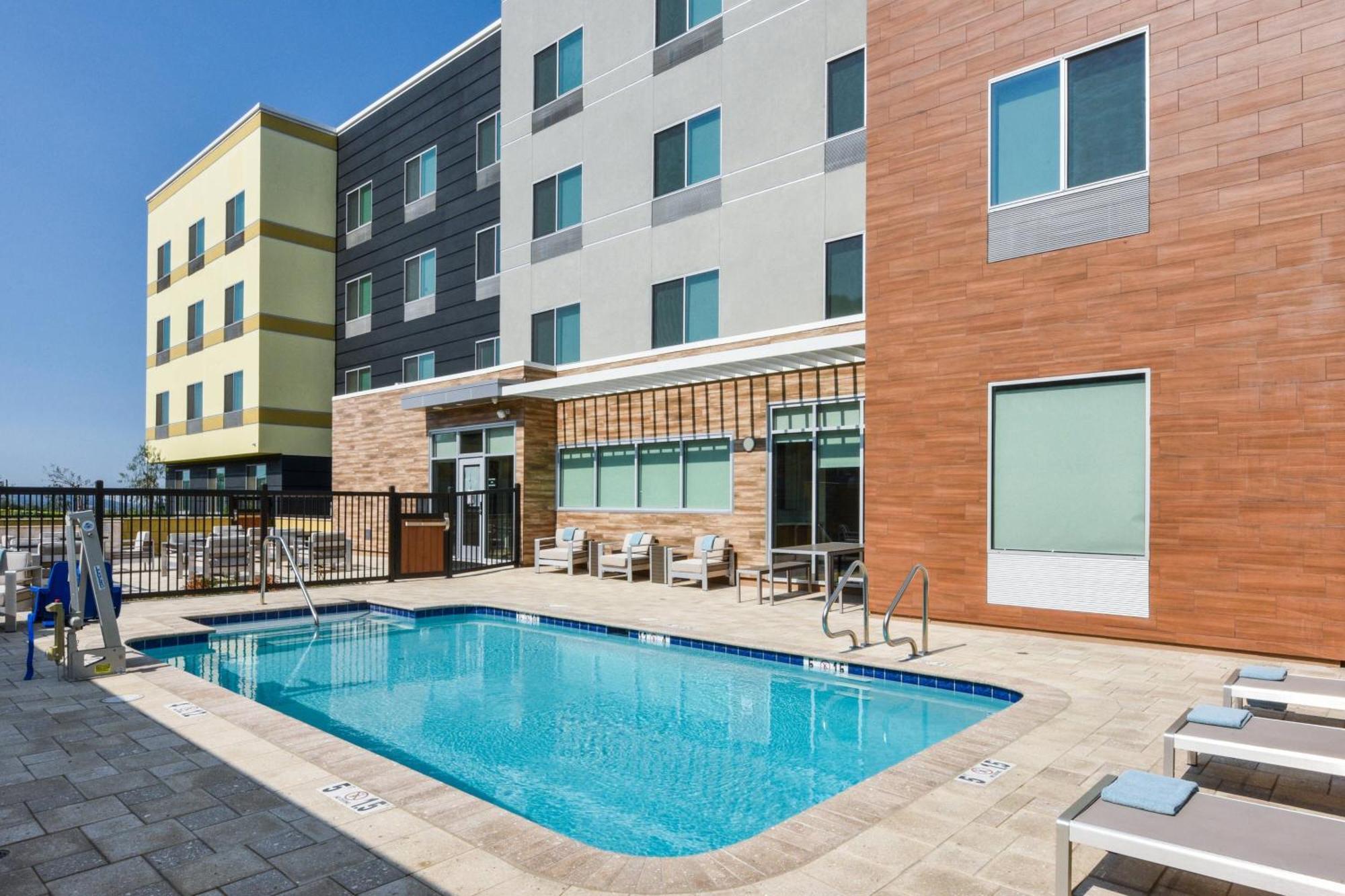 Fairfield Inn & Suites By Marriott Moorpark Ventura County מראה חיצוני תמונה