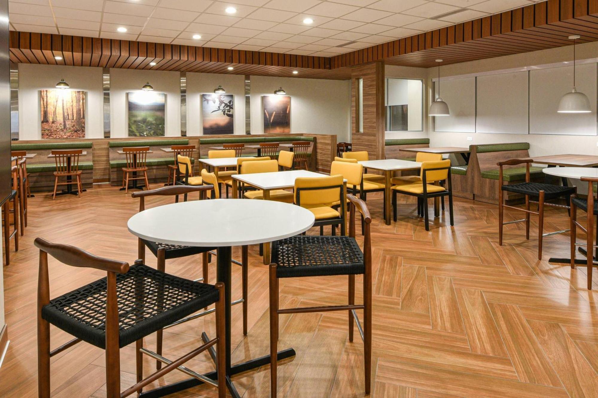 Fairfield Inn & Suites By Marriott Moorpark Ventura County מראה חיצוני תמונה